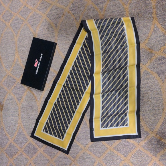 Vineyard Vines Denver Broncos Super Bowl 50 100% Silk Scarf - Picture 1 of 6